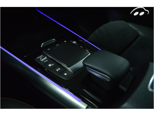 Mercedes-benz Clase GLA 200 AMG LINE 11