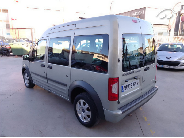 Ford Tourneo Connect 1.8 TDCI 4