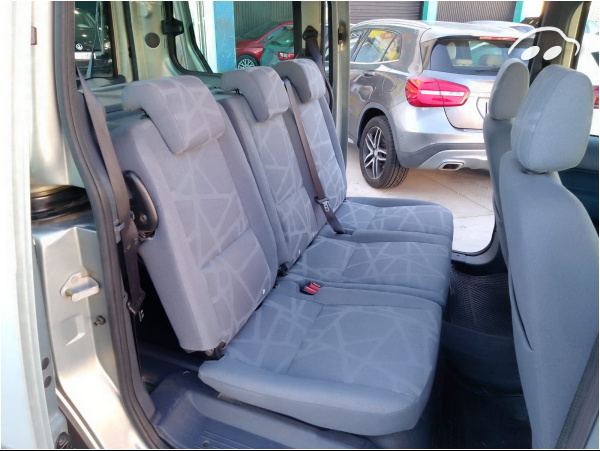 Ford Tourneo Connect 1.8 TDCI 12