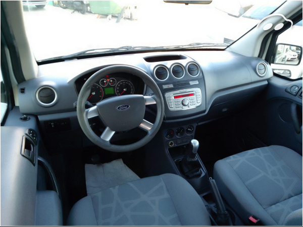 Ford Tourneo Connect 1.8 TDCI 8
