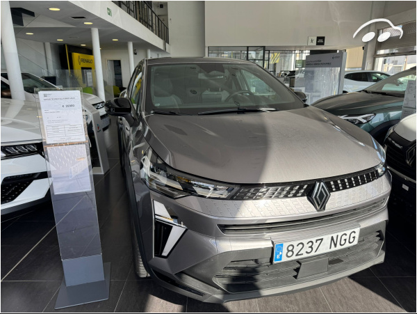 Renault Captur TECNO E-TECH 8