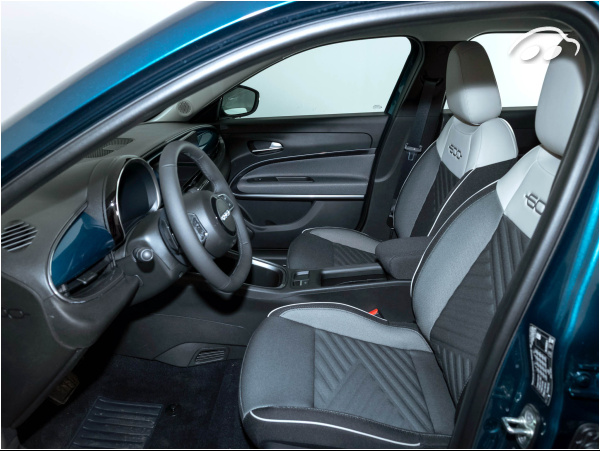 Fiat 600 MHEV 1.2 110CV ICON 11