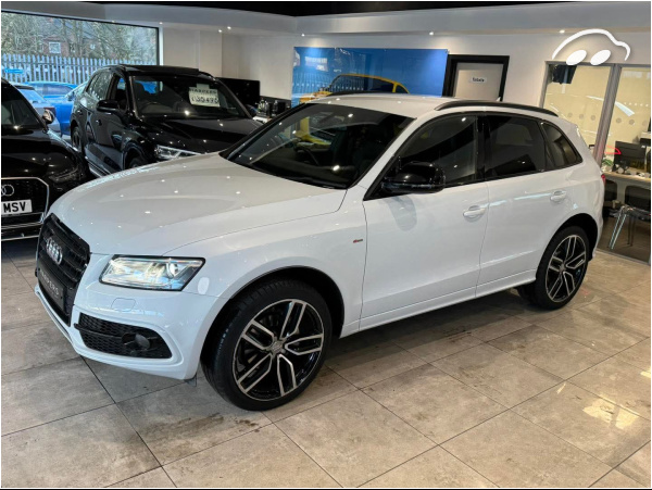Audi Q5 S line 1