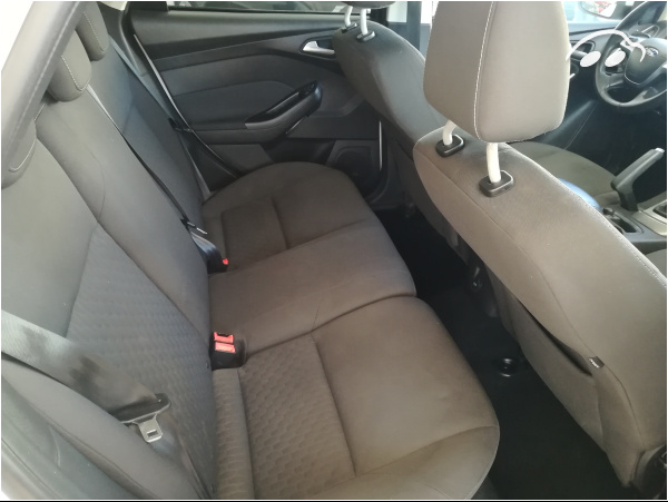 Ford Focus 1.0 7