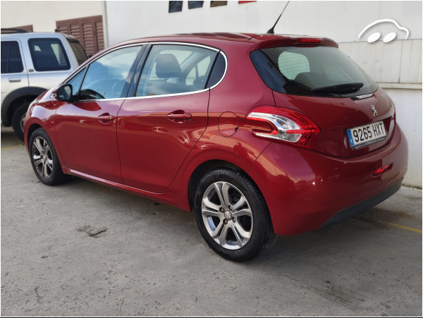 Peugeot 208 1.2 3