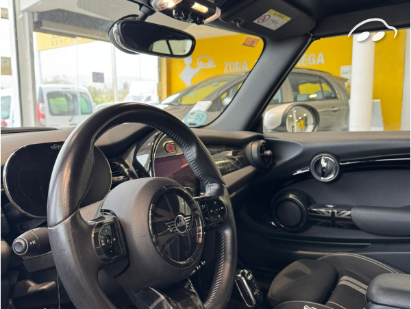 Mini Cooper S Cabrio  9