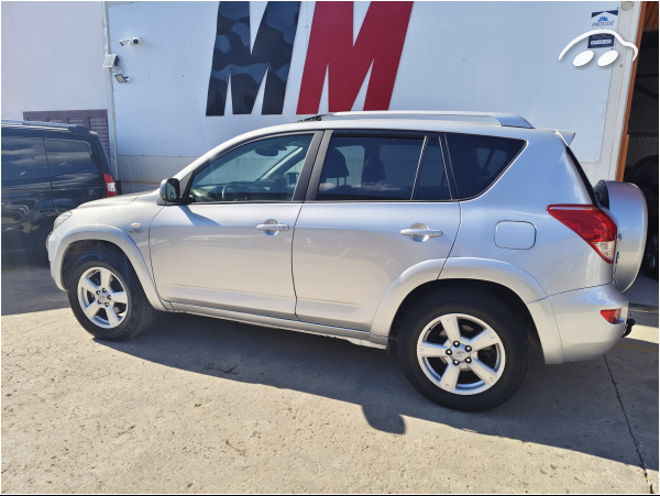 Toyota Rav4 2.2 4