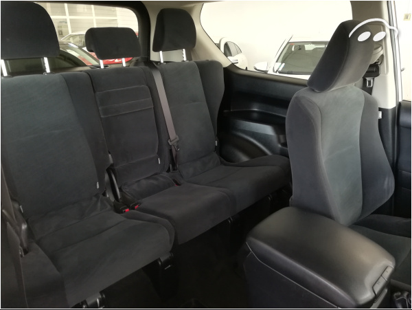 Toyota Landcruiser 150 D4D GX 6