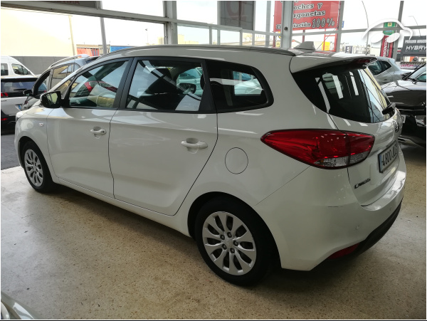 Kia Carens 1.6 7 PLAZAS 3