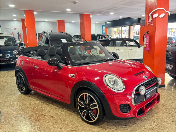 Mini Cooper JCW CABRIO  1