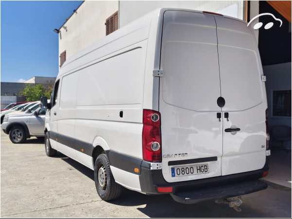 Volkswagen Crafter 2.5 10