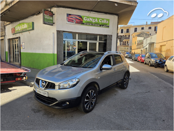 Nissan Qashqai  1