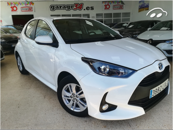 Toyota Yaris STYLE 1