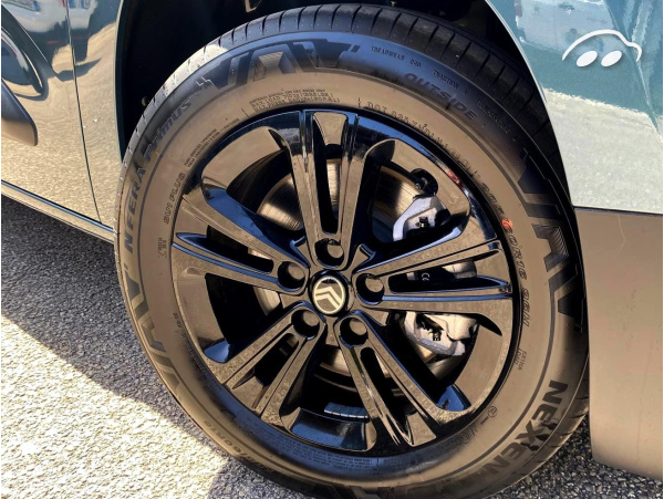 Citroen Berlingo Talla M BlueHDI 100 S&S 6V Plus 5P 8