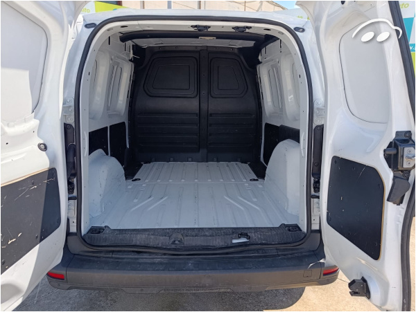 Renault Kangoo FURGON L1 1.5 DCI 95 CV 6