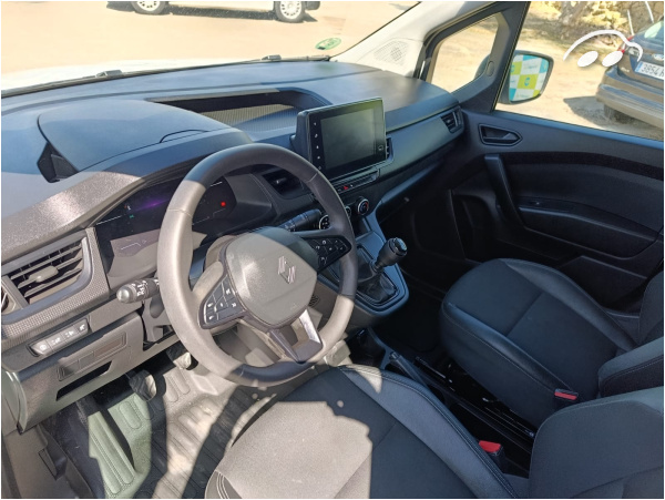 Renault Kangoo FURGON L1 1.5 DCI 95 CV 4