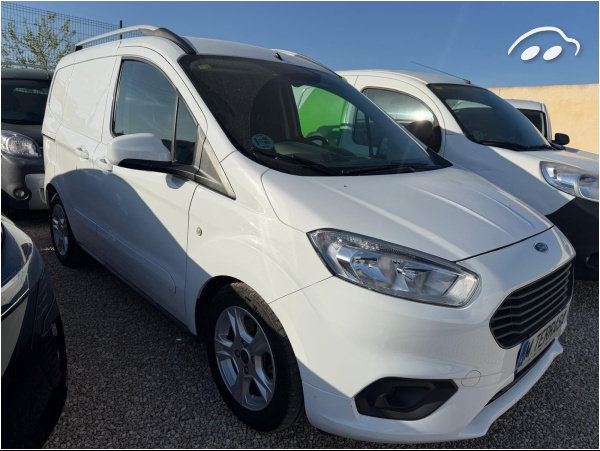 Ford Transit courier FURGON  3