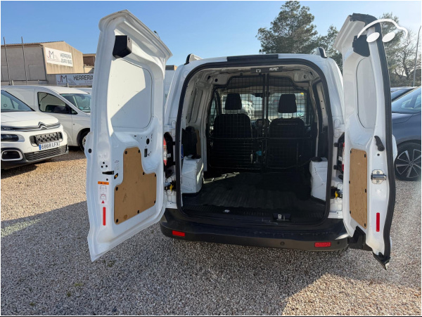 Ford Transit courier FURGON  9