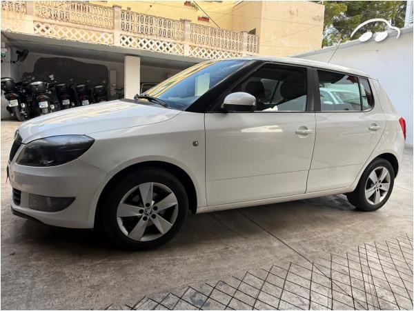 Skoda Fabia  2