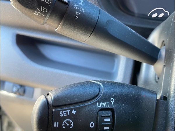 Opel Vivaro COMBI 1.5 BHDI 120CV 11