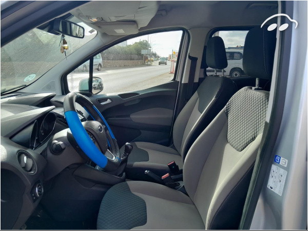 Ford Tourneo courier  7