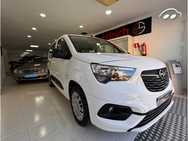 Opel Combo Life  8