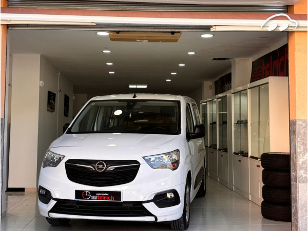 Opel Combo Life  9