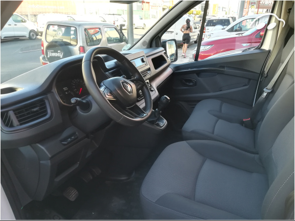 Renault Trafic 2.0 8