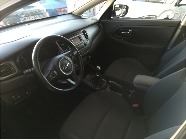 Kia Carens TECH ECODYNAMIC 8