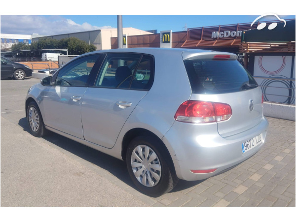 Volkswagen Golf VI 1.4 Gasolina . 8