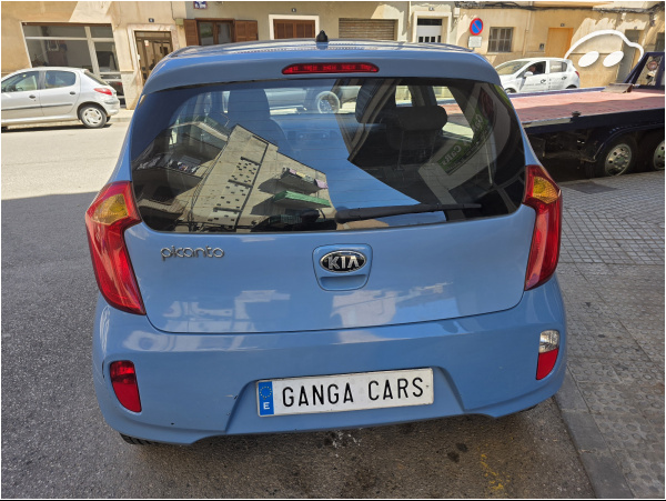 Kia Picanto  7