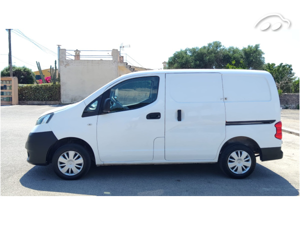 Nissan Nv200  4