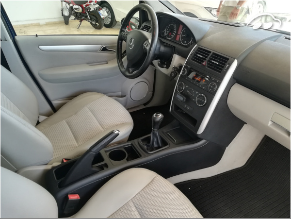 Mercedes-benz 150  6