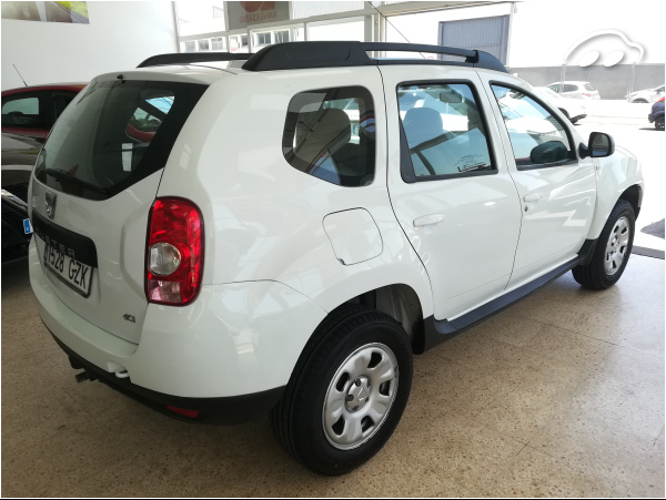 Dacia Duster LAURETE 4