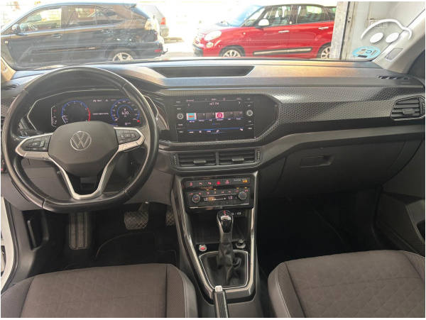 Volkswagen T-cross  6