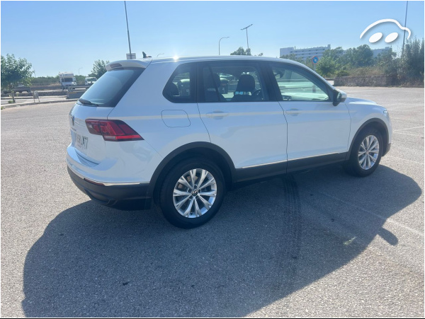 Volkswagen Tiguan 1.5 TSI 130cv 4
