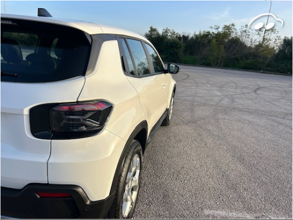 Jeep Avenger ALTITUDE 12