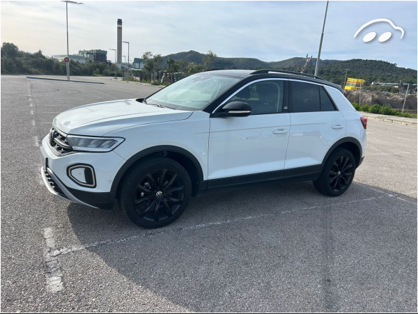 Volkswagen T-roc Dark 1.0 TSI 81 kW (110 CV) 4