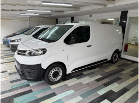 toyota-proace-furgon-bussiness-100cv-4p-265796